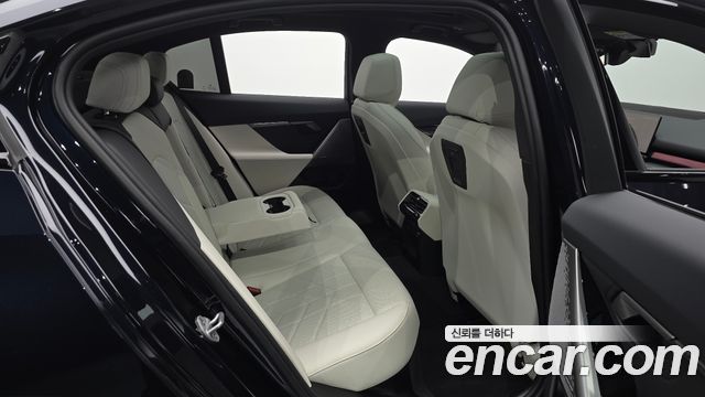 BMW 5-Series 523d