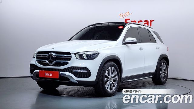 Mercedes-Benz GLE-Class GLE300d 4MATIC