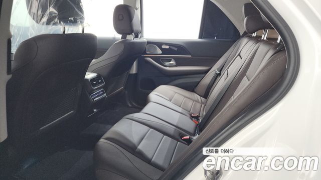 Mercedes-Benz GLE-Class GLE300d 4MATIC