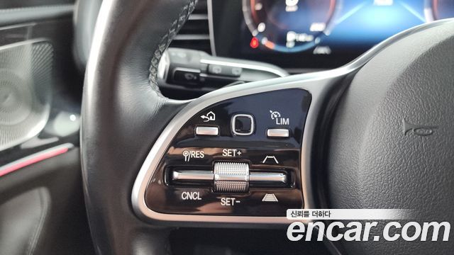 Mercedes-Benz GLE-Class GLE300d 4MATIC