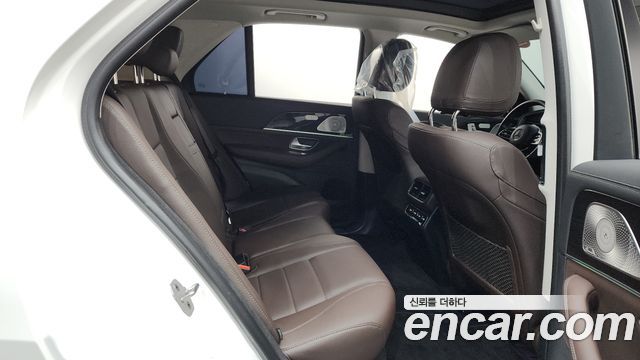 Mercedes-Benz GLE-Class GLE300d 4MATIC
