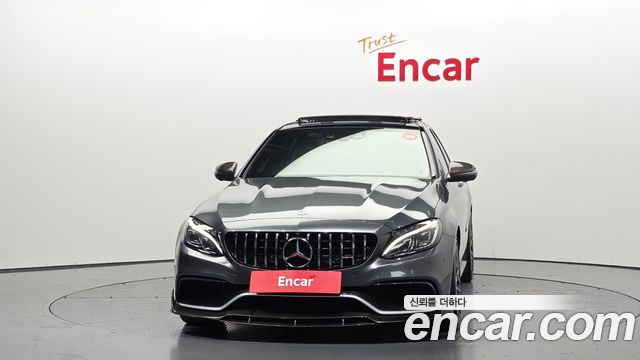 Mercedes-Benz C-Class C63 AMG