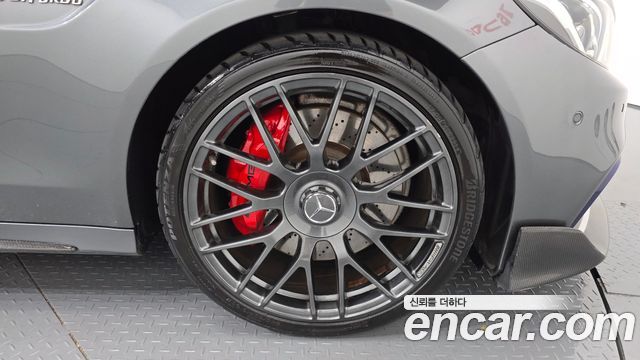 Mercedes-Benz C-Class C63 AMG