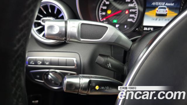 Mercedes-Benz C-Class C63 AMG