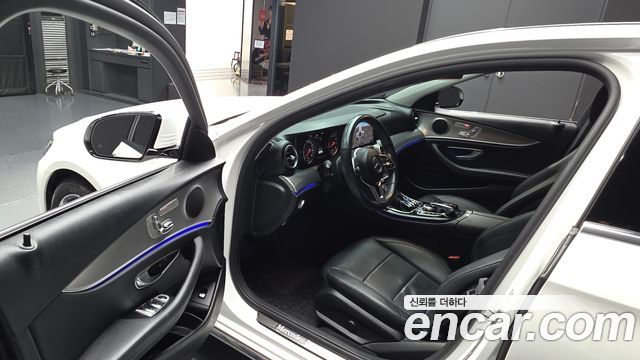 Mercedes-Benz E-Class E300 Avantgarde