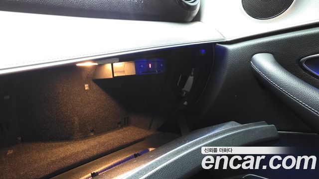Mercedes-Benz E-Class E300 Avantgarde