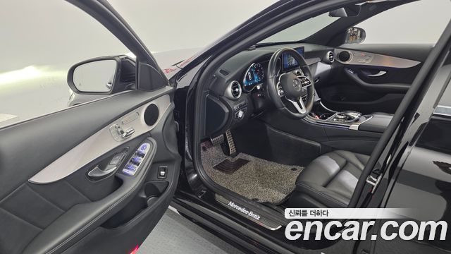 Mercedes-Benz C-Class C200 AMG Line