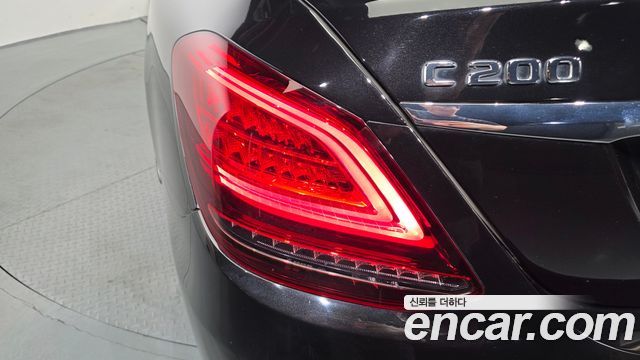 Mercedes-Benz C-Class C200 AMG Line
