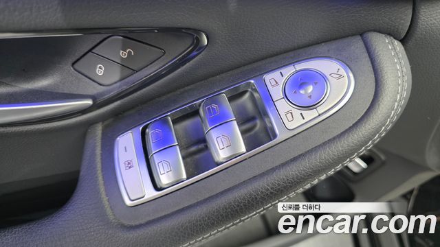Mercedes-Benz C-Class C200 AMG Line