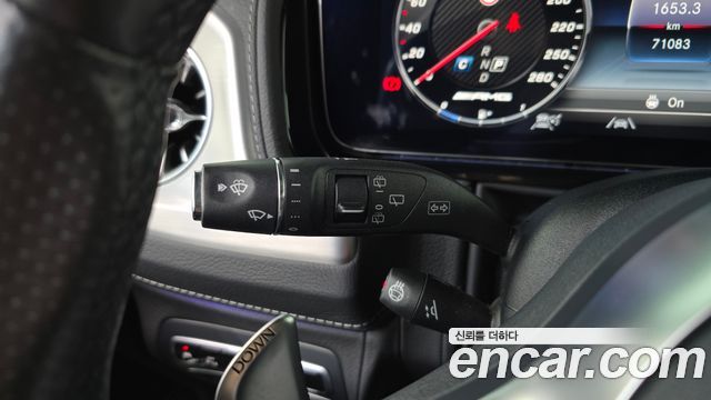 Mercedes-Benz G-Class AMG G63
