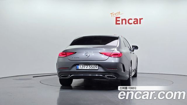 Mercedes-Benz CLS-Class CLS300d AMG Line