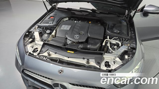 Mercedes-Benz CLS-Class CLS300d AMG Line