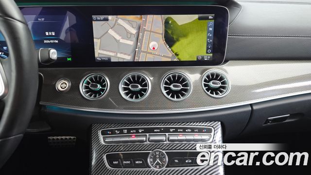 Mercedes-Benz CLS-Class CLS300d AMG Line