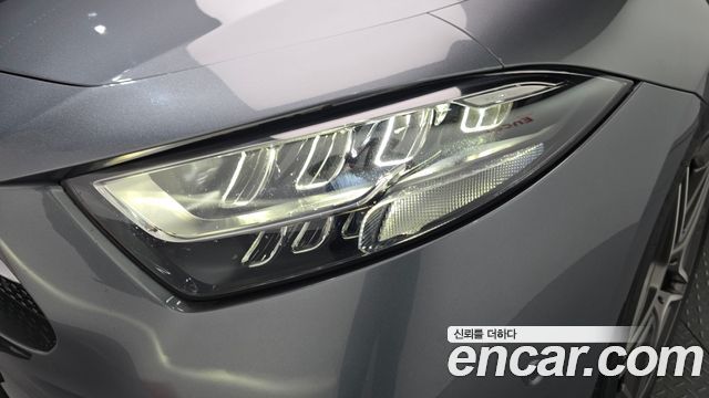 Mercedes-Benz CLS-Class CLS300d AMG Line