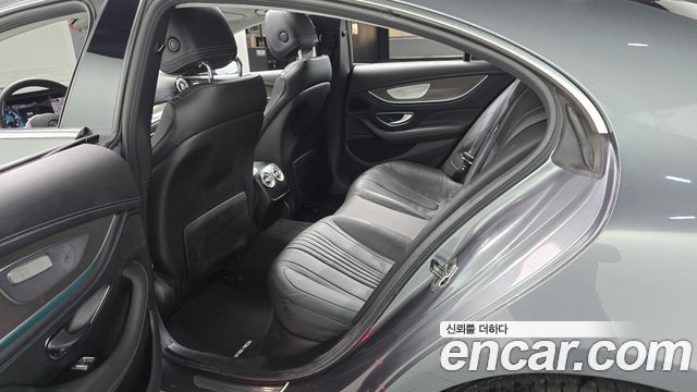Mercedes-Benz CLS-Class CLS300d AMG Line