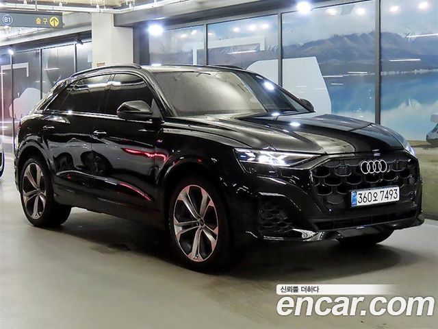 Audi Q8 55 TFSI Quattro Premium