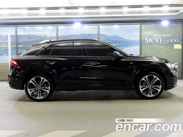 Audi Q8 55 TFSI Quattro Premium