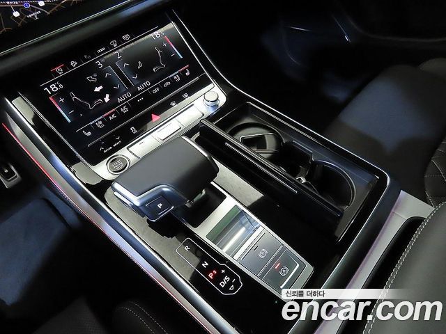 Audi Q8 55 TFSI Quattro Premium