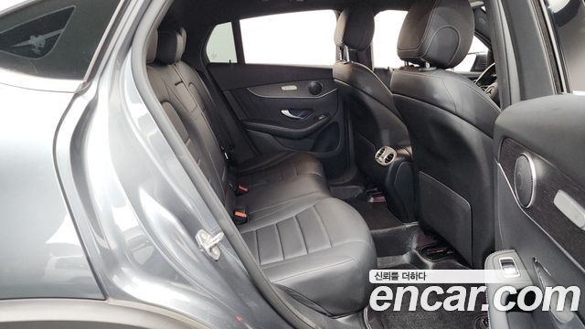 Mercedes-Benz GLC-Class GCL300 4MATIC Coupe