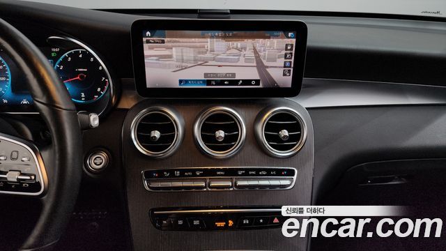 Mercedes-Benz GLC-Class GCL300 4MATIC Coupe