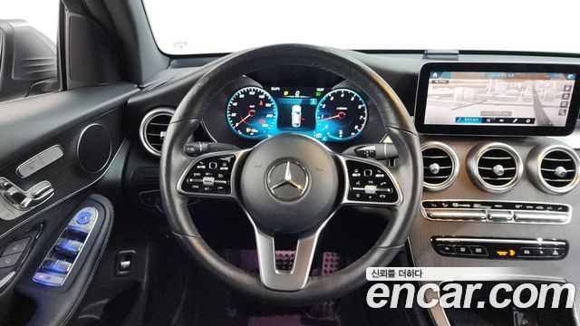 Mercedes-Benz GLC-Class GCL300 4MATIC Coupe