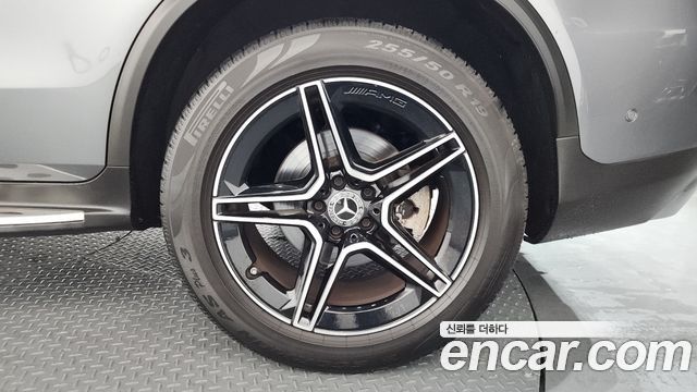 Mercedes-Benz GLC-Class GCL300 4MATIC Coupe