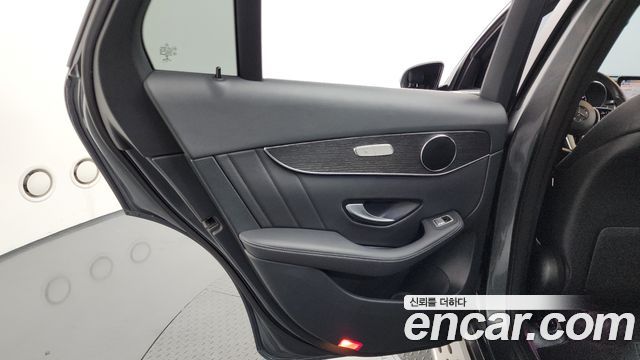 Mercedes-Benz GLC-Class GCL300 4MATIC Coupe