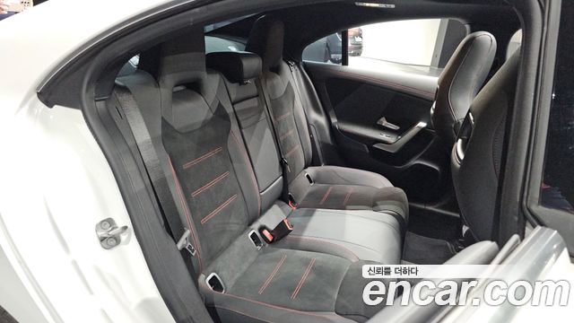 Mercedes-Benz CLA-Class CLA250 4MATIC