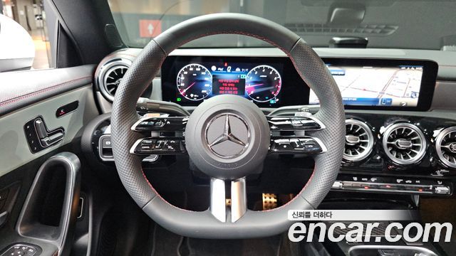 Mercedes-Benz CLA-Class CLA250 4MATIC