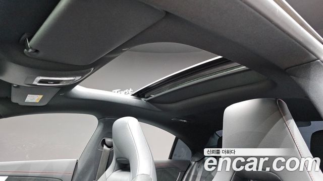 Mercedes-Benz CLA-Class CLA250 4MATIC