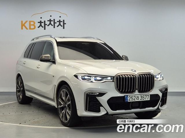 BMW X7 M50i 6STR