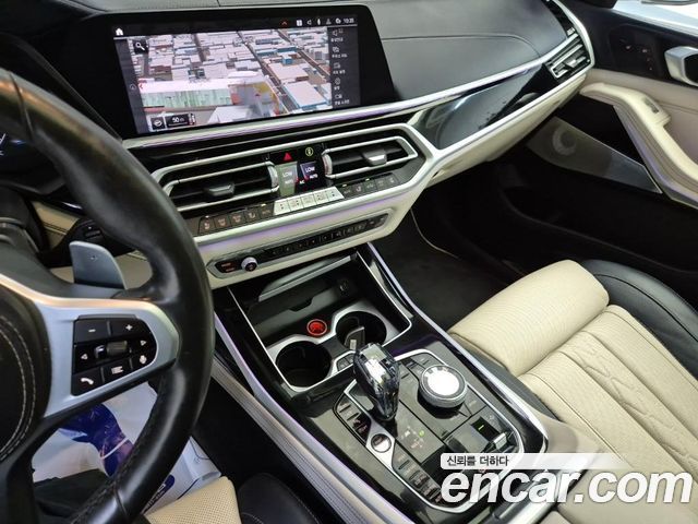 BMW X7 M50i 6STR