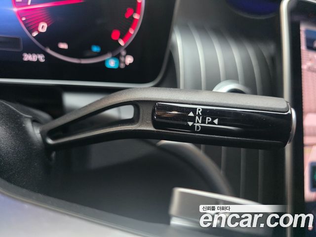 Mercedes-Benz GLC-Class GLC300 4MATIC AMG Line