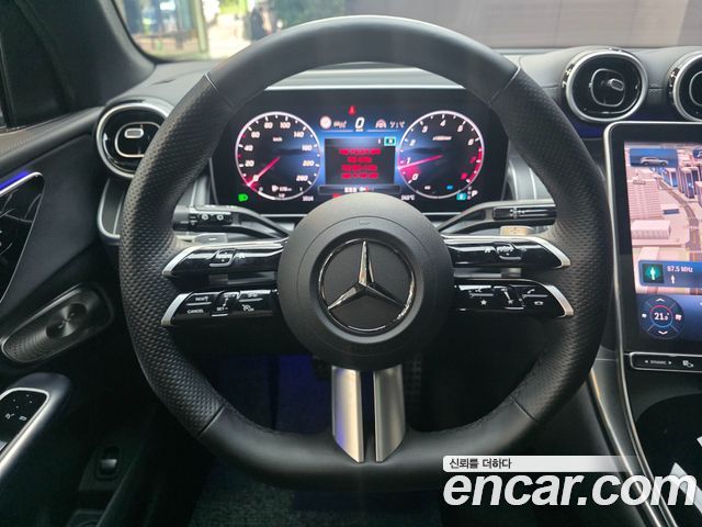 Mercedes-Benz GLC-Class GLC300 4MATIC AMG Line