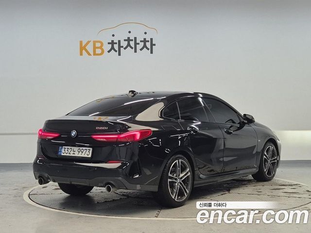 BMW 2-Series 220i M Sports