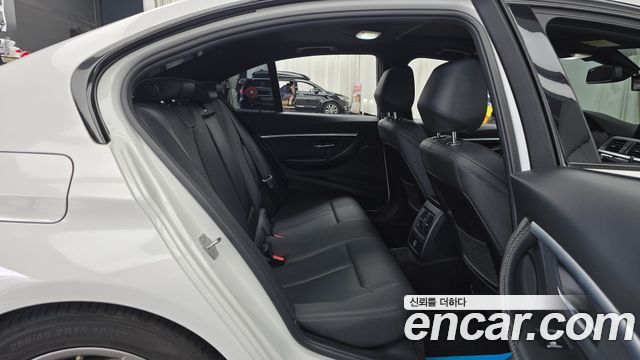 BMW 3-Series 320d M Sport