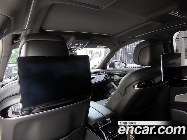 Audi A8 55 TFSI Quattro LWB