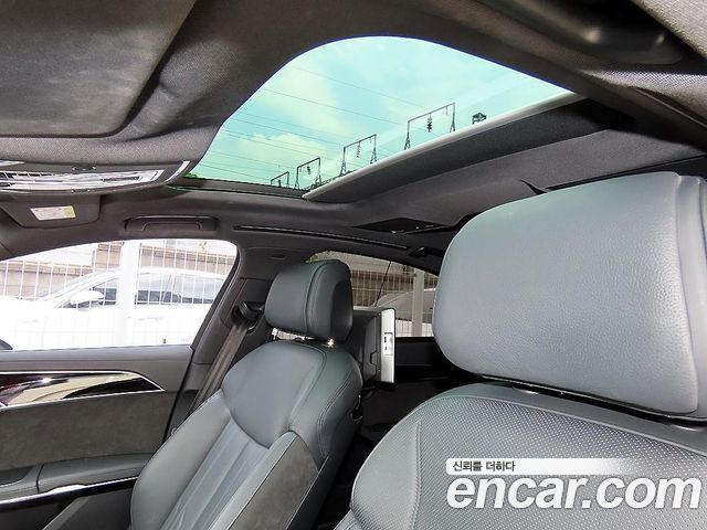 Audi A8 55 TFSI Quattro LWB