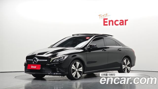 Mercedes-Benz CLA-Class CLA250 4MATIC