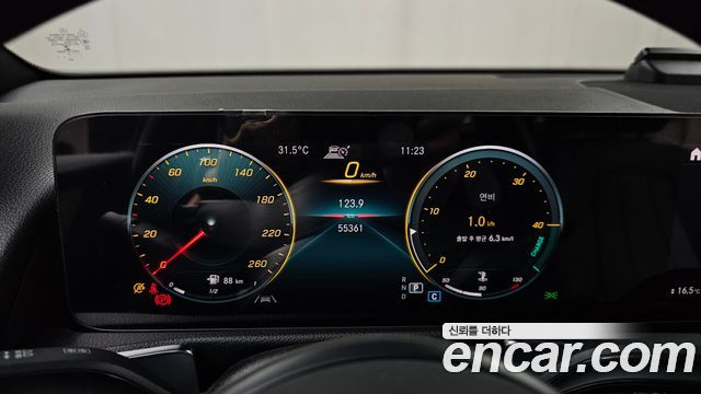 Mercedes-Benz GLB-Class GLB200 d