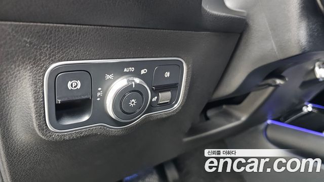 Mercedes-Benz GLB-Class GLB200 d