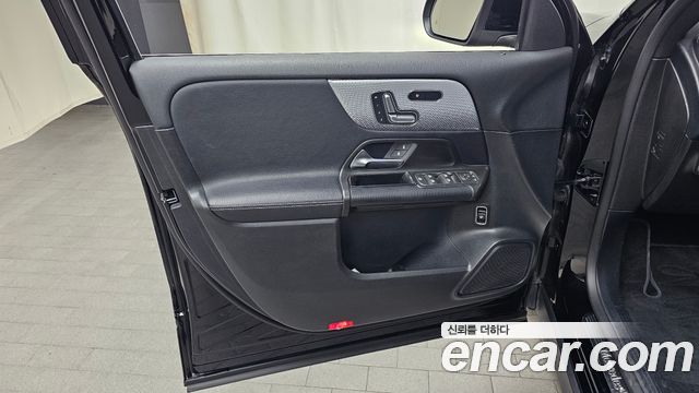 Mercedes-Benz GLB-Class GLB200 d