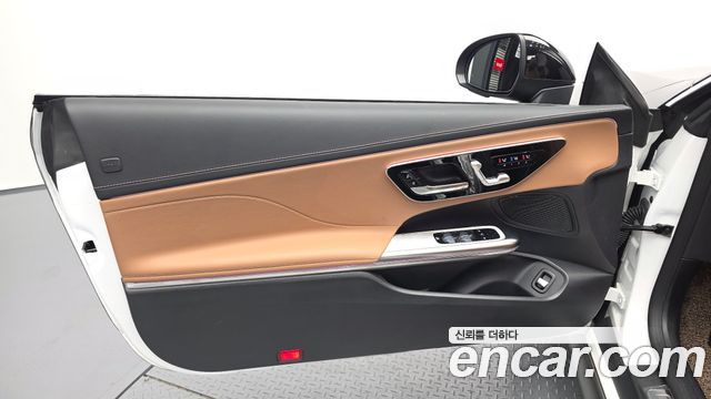 Mercedes-Benz CLE-Class CLE200 Cabriolet
