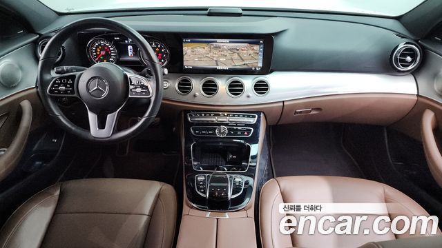Mercedes-Benz E-Class E300 Avantgarde