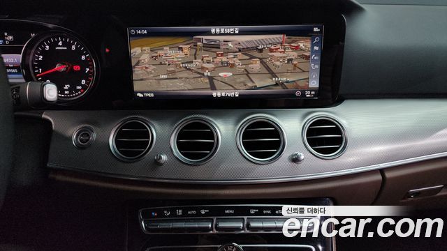 Mercedes-Benz E-Class E300 Avantgarde