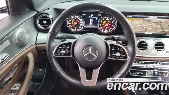 Mercedes-Benz E-Class E300 Avantgarde