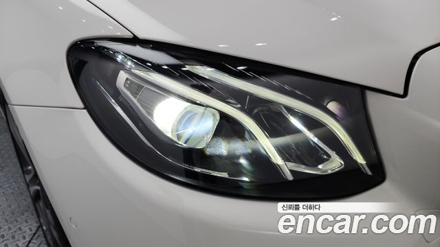 Mercedes-Benz E-Class E300 Avantgarde
