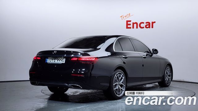 Mercedes-Benz E-Class E220d 4MATIC AMG Line
