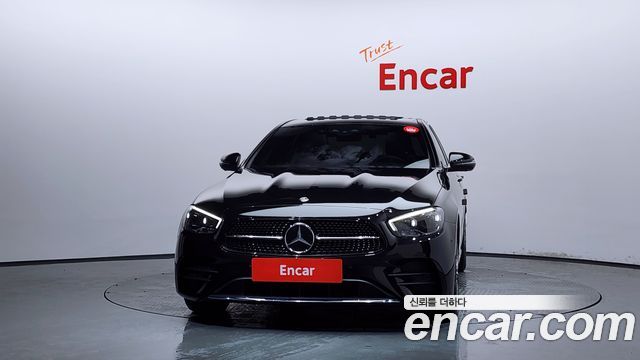 Mercedes-Benz E-Class E220d 4MATIC AMG Line