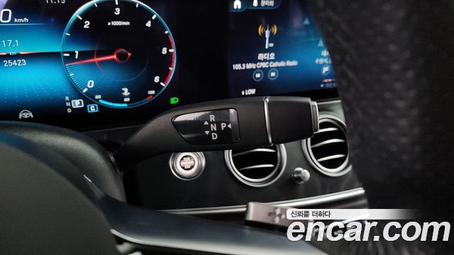 Mercedes-Benz E-Class E220d 4MATIC AMG Line